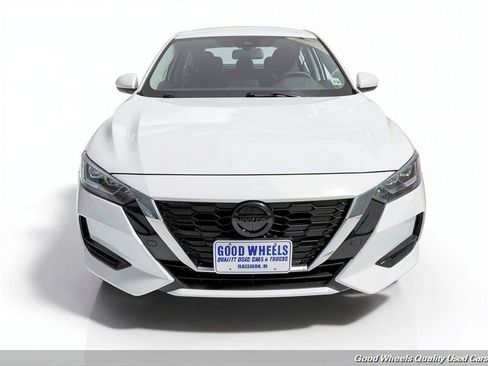 Used 2023 Nissan Sentra SV w/ All-Weather Package FWD image 2
