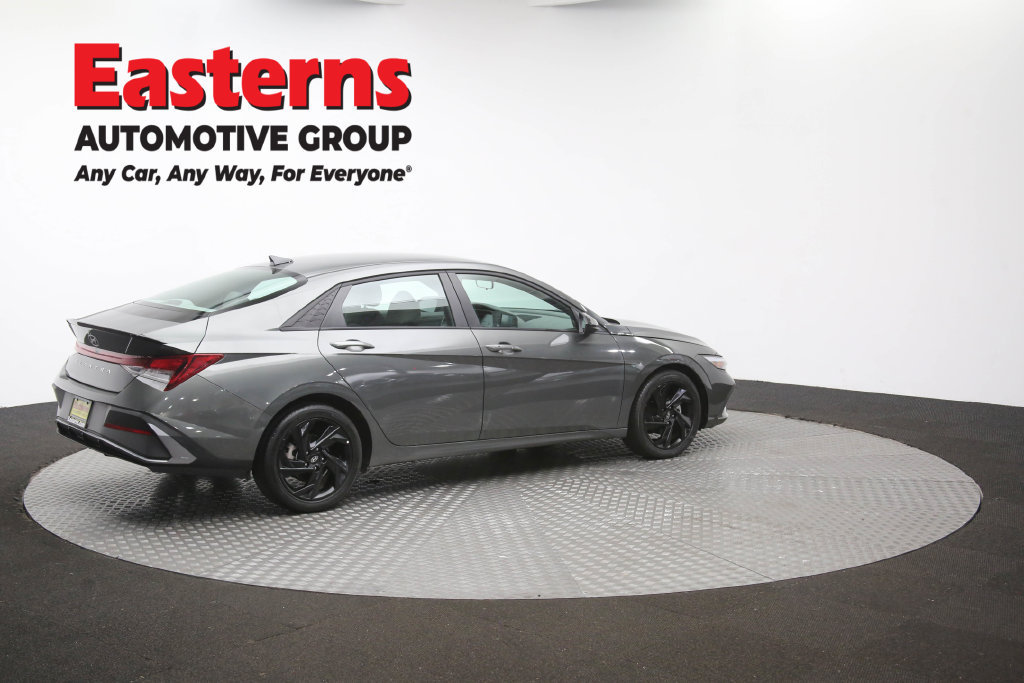 Used 2026 Hyundai Elantra Sport FWD image 43