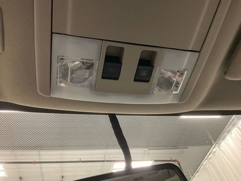 Used 2013 Ford Edge SEL image 20