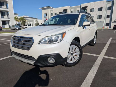Used 2015 Subaru Outback 2.5i Premium image 1