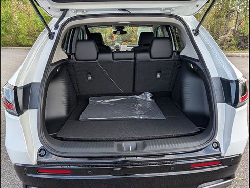 New 2026 Honda HR-V EX-L image 14