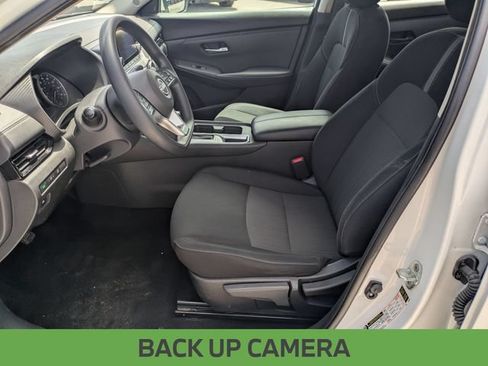Used 2024 Nissan Sentra SV FWD image 14