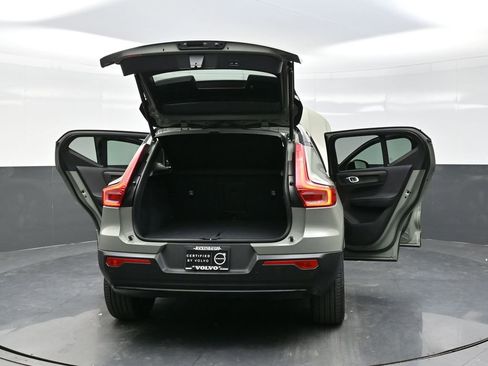 Used 2023 Volvo XC40 Recharge Ultimate w/ Protection Package Premier image 39