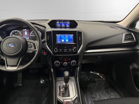 Used 2019 Subaru Forester Premium AWD/4WD image 11
