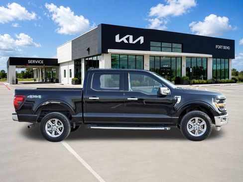 Used 2025 Ford F150 XLT w/ Equipment Group 301A Standard AWD/4WD image 4