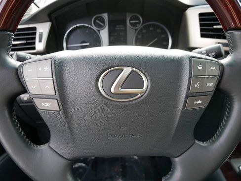 Used 2014 Lexus LX 570 4WD image 20
