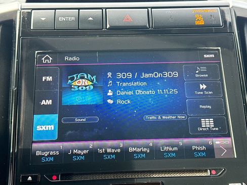 Used 2020 Subaru Ascent Limited w/ Technology Package image 18