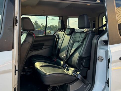 Used 2020 Ford Transit Connect XL FWD image 18