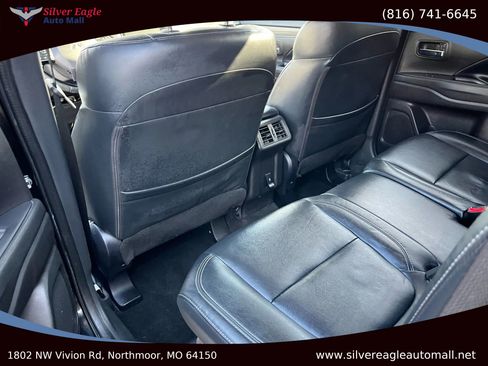 Used 2020 Mitsubishi Outlander SEL image 8