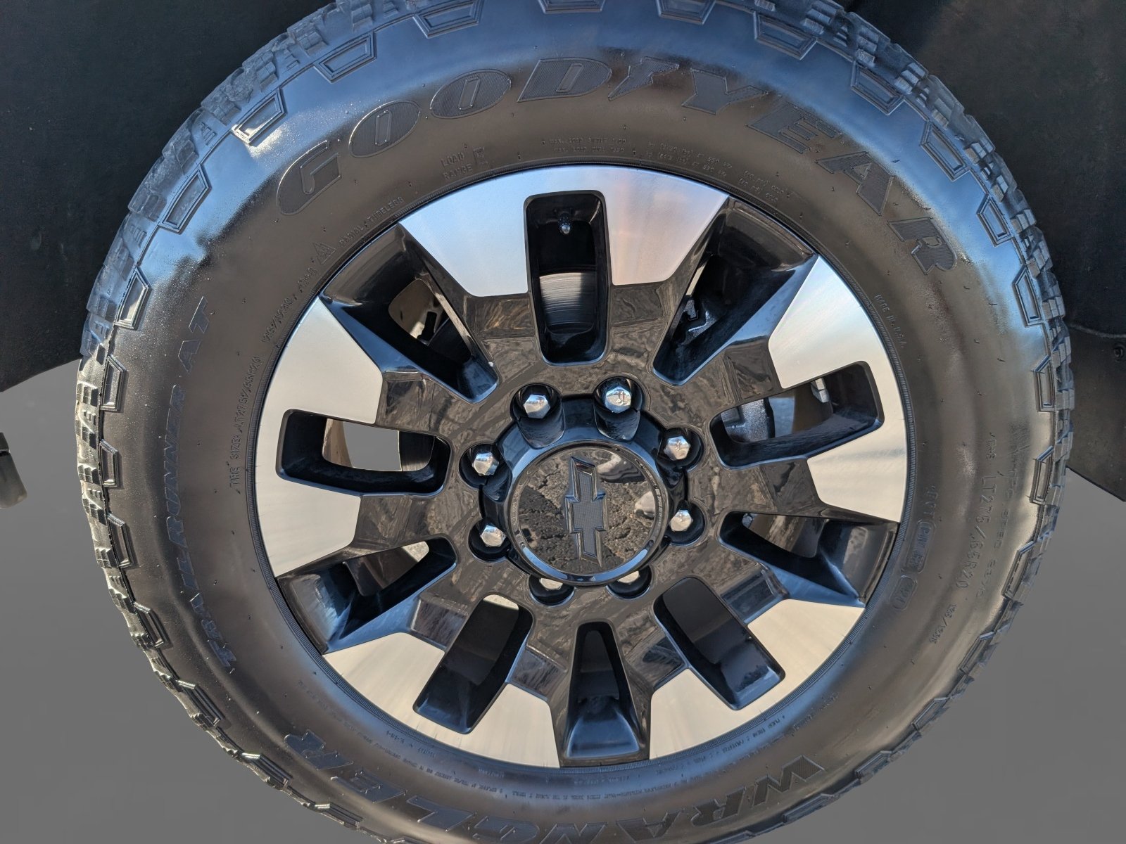 Used 2020 Chevrolet Silverado 2500 Custom w/ Custom Value Package AWD/4WD image 25