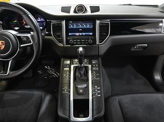 Used 2018 Porsche Macan AWD/4WD video 2