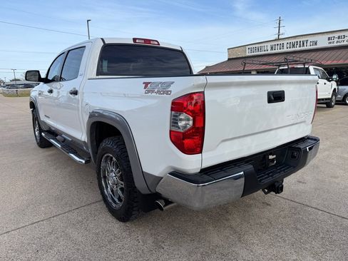 Used 2015 Toyota Tundra SR5 image 5