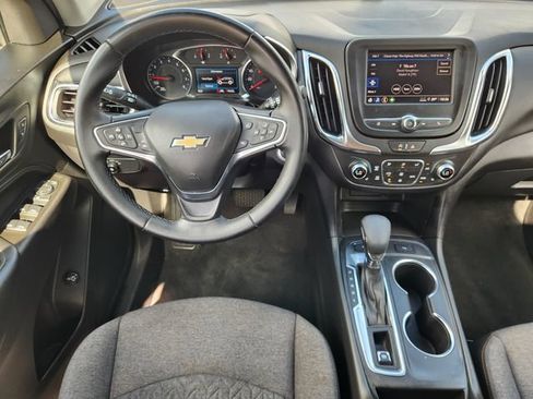 Used 2024 Chevrolet Equinox LT AWD/4WD image 27