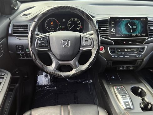 Certified 2024 Honda Ridgeline TrailSport image 12