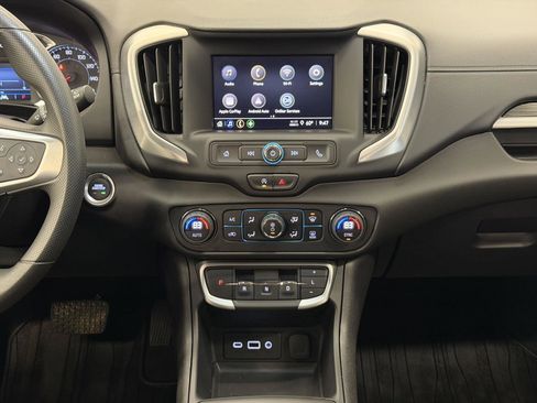 Certified 2024 GMC Terrain SLE w/ Driver Convenience Package image 29