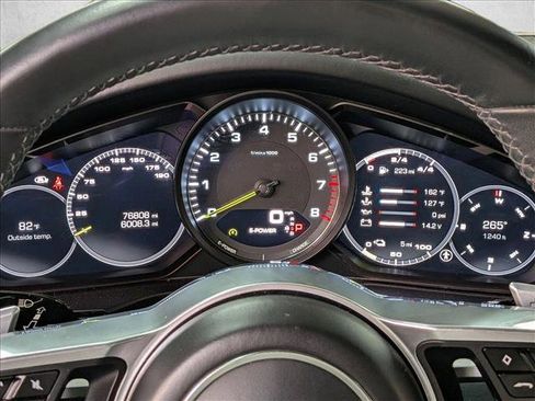Used 2019 Porsche Panamera 4 AWD/4WD image 15