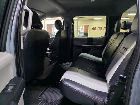 Used 2019 Ford F150 XL w/ Equipment Group 101A Mid AWD/4WD image 19