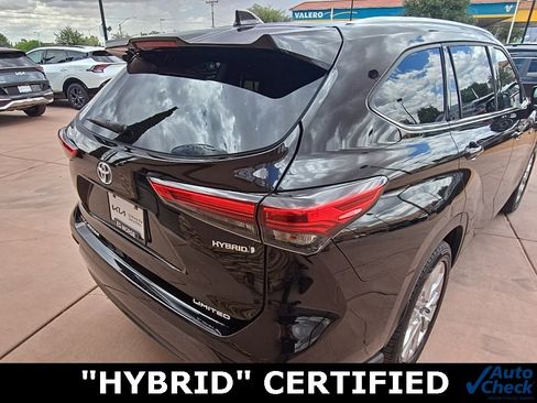 Used 2021 Toyota Highlander Limited image 8