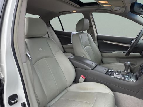 Used 2011 INFINITI G37 x w/ Premium Pkg image 27