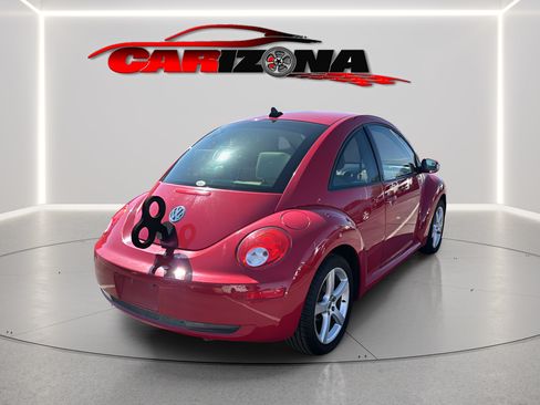 Used 2010 Volkswagen Beetle Coupe FWD image 6
