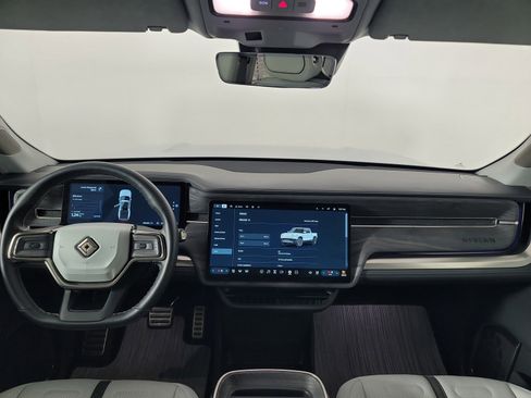 Used 2023 Rivian R1T Adventure image 25