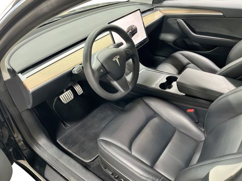 Certified 2023 Tesla Model 3 Performance AWD/4WD image 9