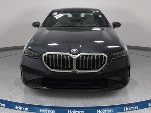 Used 2024 BMW 540i xDrive w/ Convenience Package AWD/4WD image 2