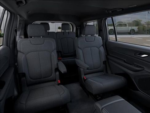 New 2025 Jeep Grand Cherokee L Laredo w/ Luxury Tech Group I image 15