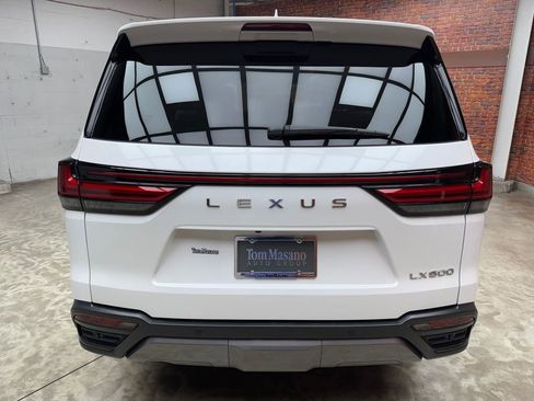 Used 2024 Lexus LX 600 4WD w/ Appearance Package image 4