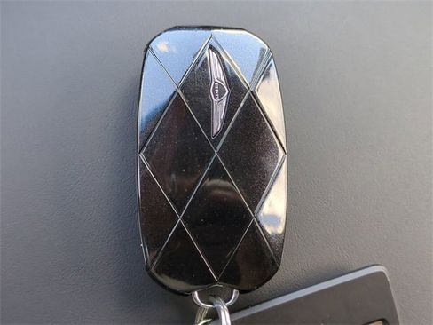 New 2026 Genesis GV70 2.5T Select image 27