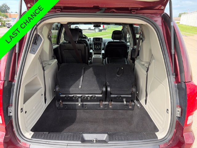 Used 2019 Dodge Grand Caravan SXT FWD image 27