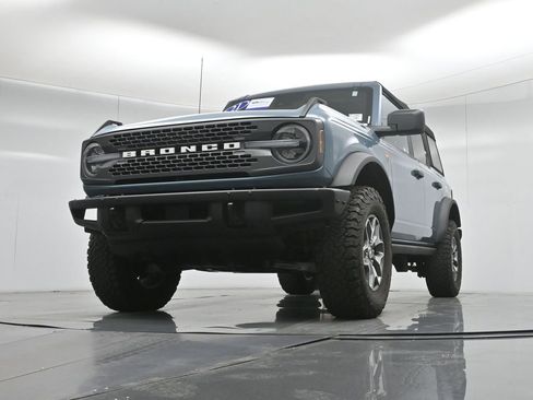 Certified 2021 Ford Bronco Badlands AWD/4WD image 45