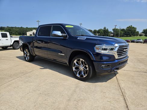 Used 2024 RAM 1500 Limited AWD/4WD image 8
