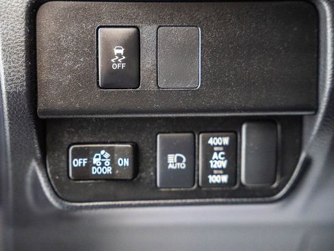 Used 2023 Toyota Tacoma TRD Off-Road w/ Technology Package image 43