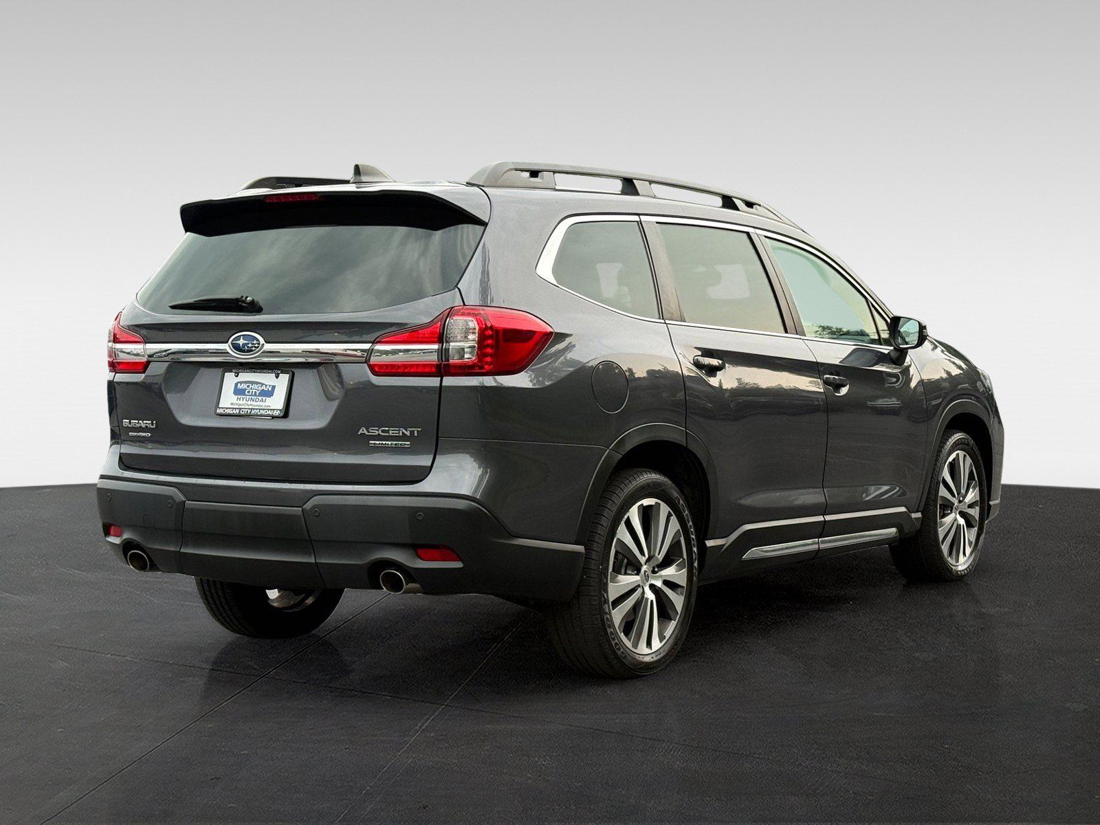 Used 2022 Subaru Ascent Limited AWD/4WD image 5