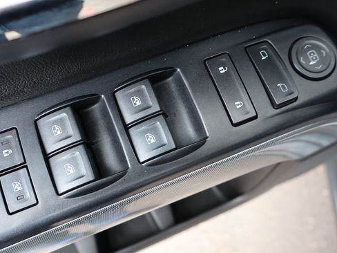 Used 2018 Chevrolet Silverado 2500 LT w/ Z71 Package, Off-Road AWD/4WD image 27