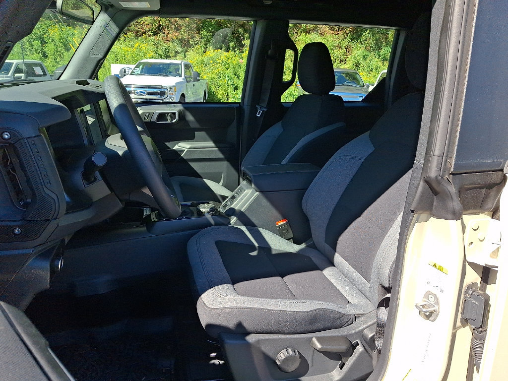 Used 2025 Ford Bronco 4-Door w/ Sasquatch Package AWD/4WD image 13