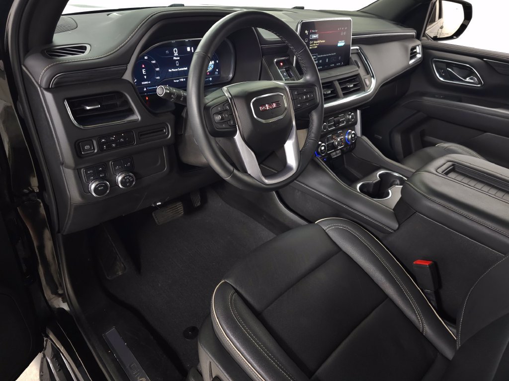 Used 2023 GMC Yukon XL SLT w/ SLT Luxury Package AWD/4WD image 18