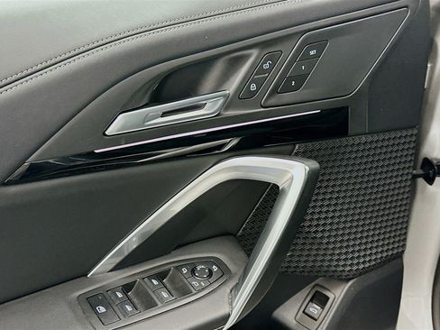 Used 2024 BMW X1 xDrive28i w/ Convenience Package image 15