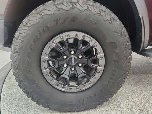 Used 2022 Ford F150 Raptor w/ Equipment Group 801A High AWD/4WD image 36