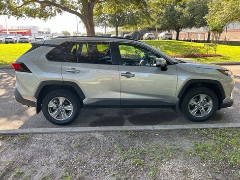 Used 2024 Toyota RAV4 XLE FWD image 7