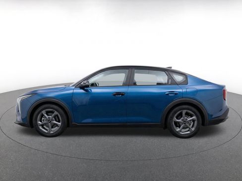 Used 2026 Kia K4 FWD image 4