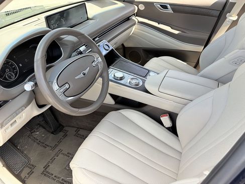 Used 2024 Genesis GV80 2.5T AWD/4WD image 18