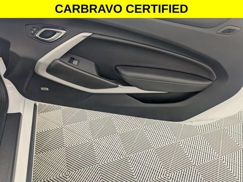 Certified 2022 Chevrolet Camaro LT w/ Technology Package RWD image 26