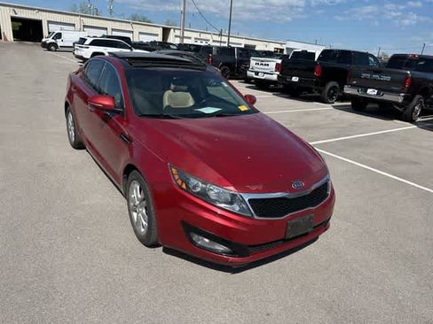 Used 2012 Kia Optima EX w/ Premium Pkg FWD image 16
