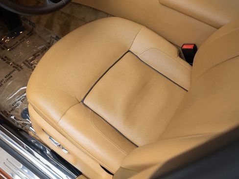 Used 2013 Rolls-Royce Ghost RWD image 14