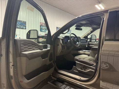 New 2026 Ford F350 Platinum w/ Platinum Plus Package image 11