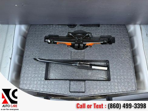 Used 2015 Nissan Altima 2.5 SL w/ Technology Package FWD image 14