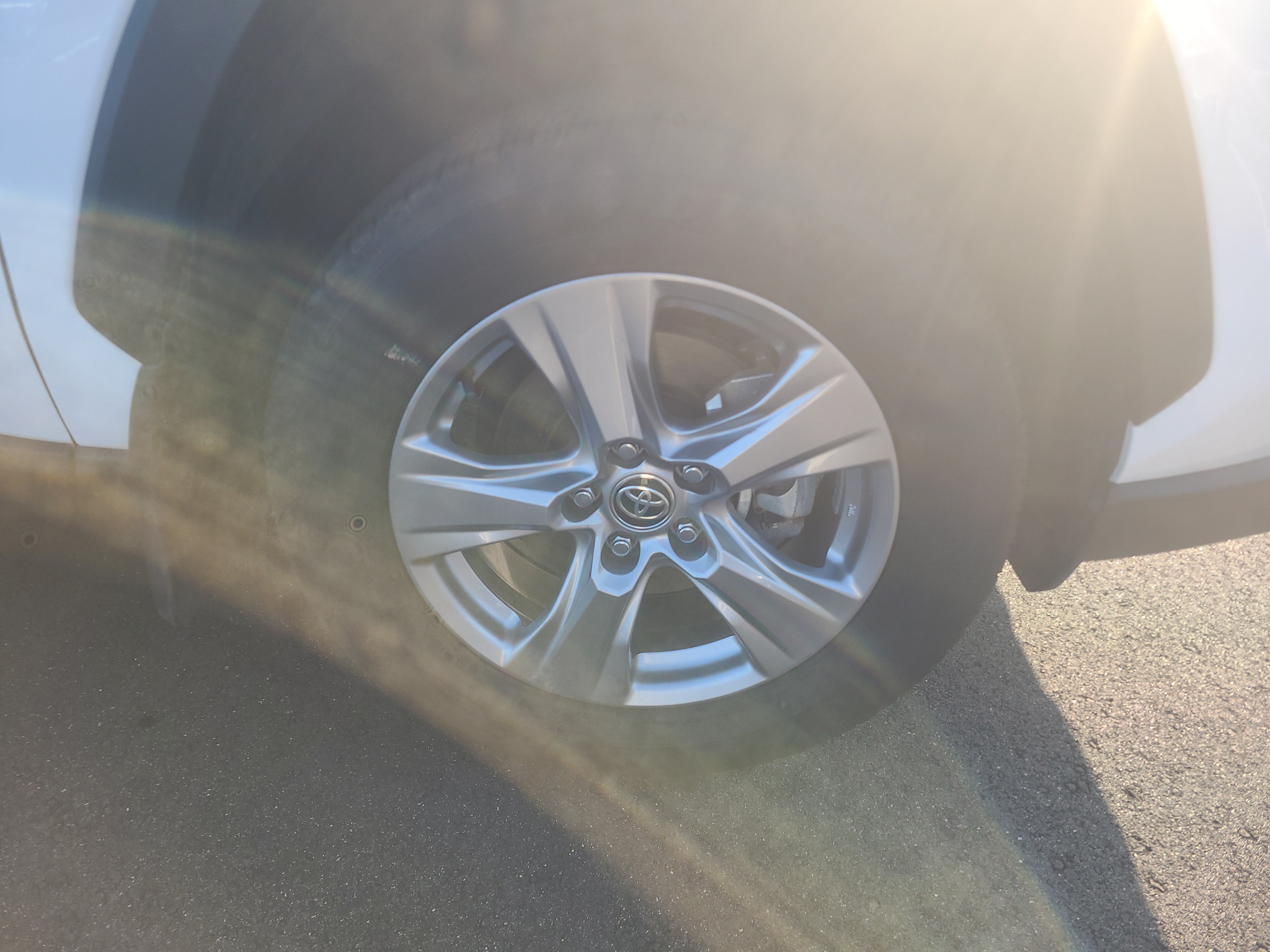 Certified 2025 Toyota RAV4 LE AWD/4WD image 12