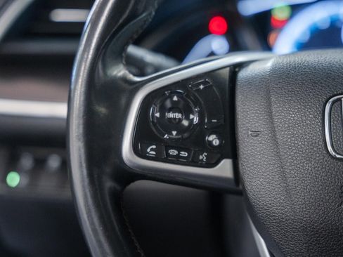 Used 2020 Honda Civic EX image 19